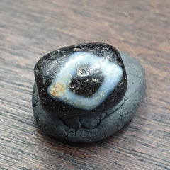 Antique Tibetan 2 Diamond eyes Agate Dzi Bead: A Rare Gem from the Past