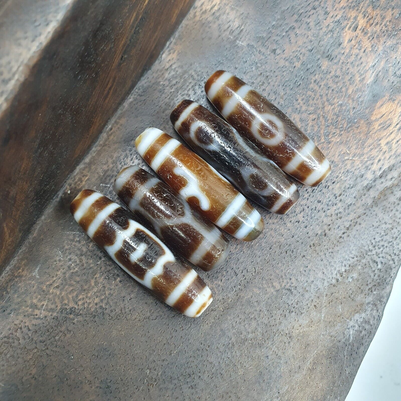 Lot 5 Tibetan Unique patterns Eyes Agate stone Dzi Bead Amulet L5P