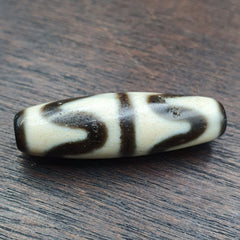 Himalayan Tibetan Agate Dzi Bead Amulet Smooth Skin Bead OTB-12F2