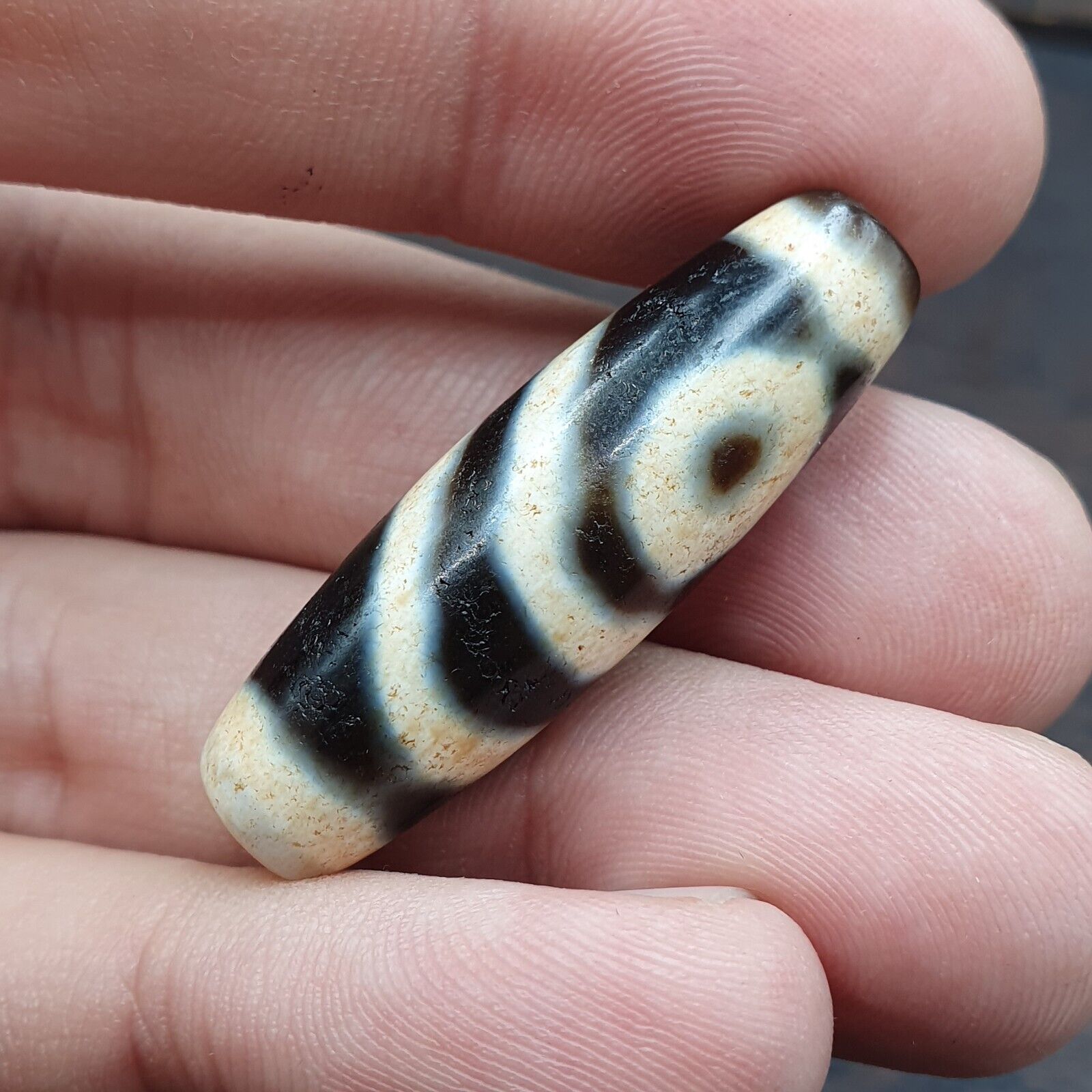 Vintage Himalayan Tibetan Agate Dzi Bead Amulet Smooth Skin Bead OTB-12F1