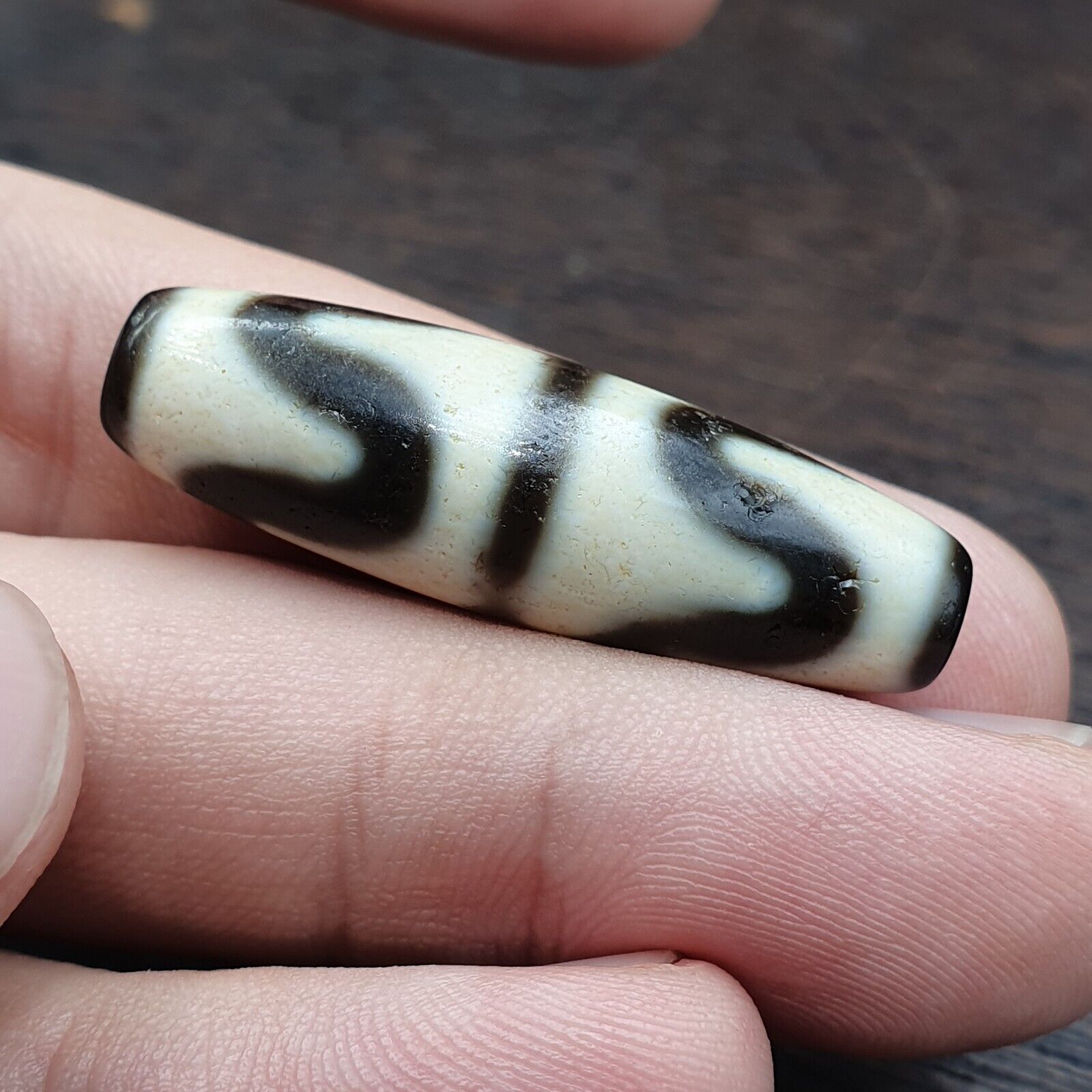 Himalayan Tibetan Agate Dzi Bead Amulet Smooth Skin Bead OTB-12F2