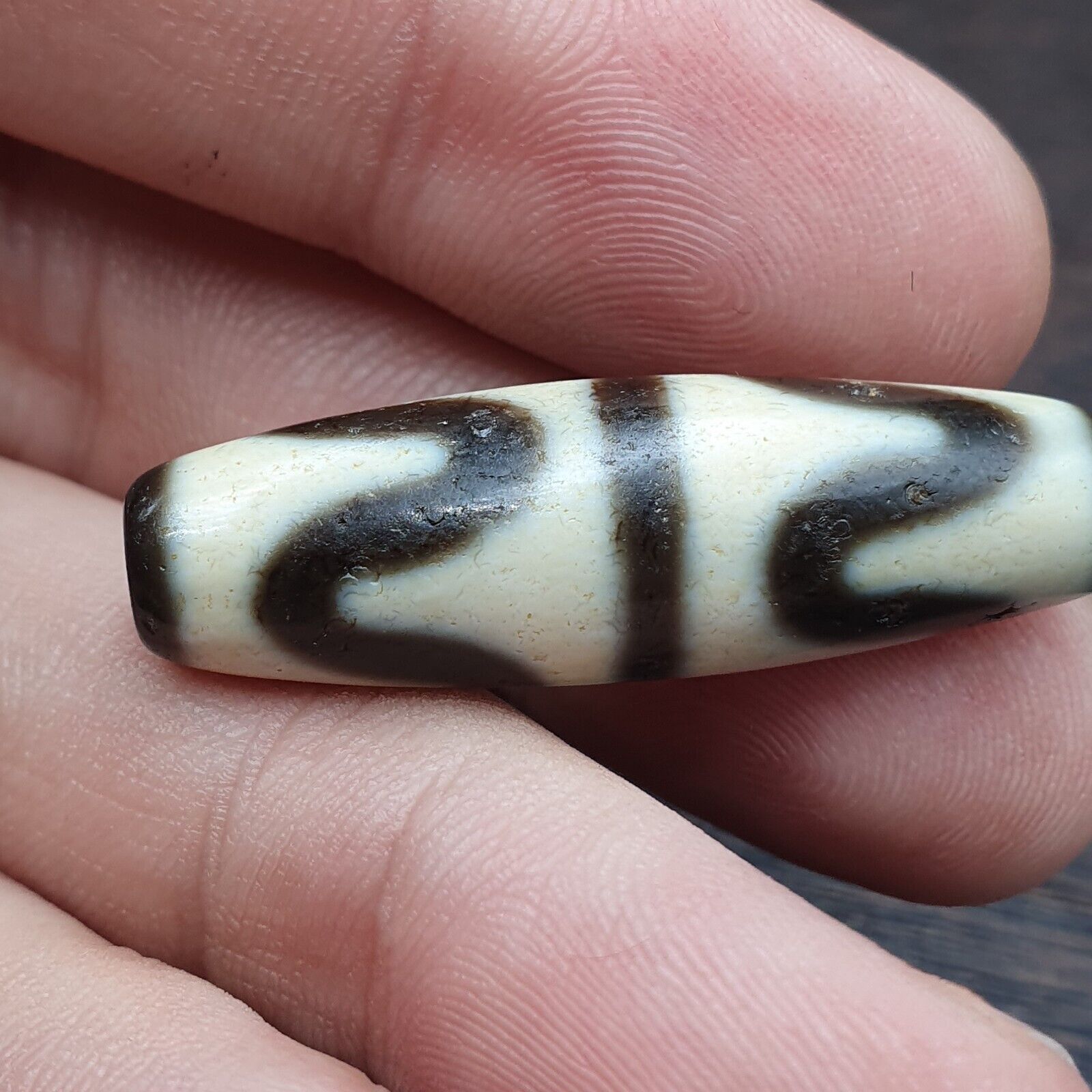 Himalayan Tibetan Agate Dzi Bead Amulet Smooth Skin Bead OTB-12F2
