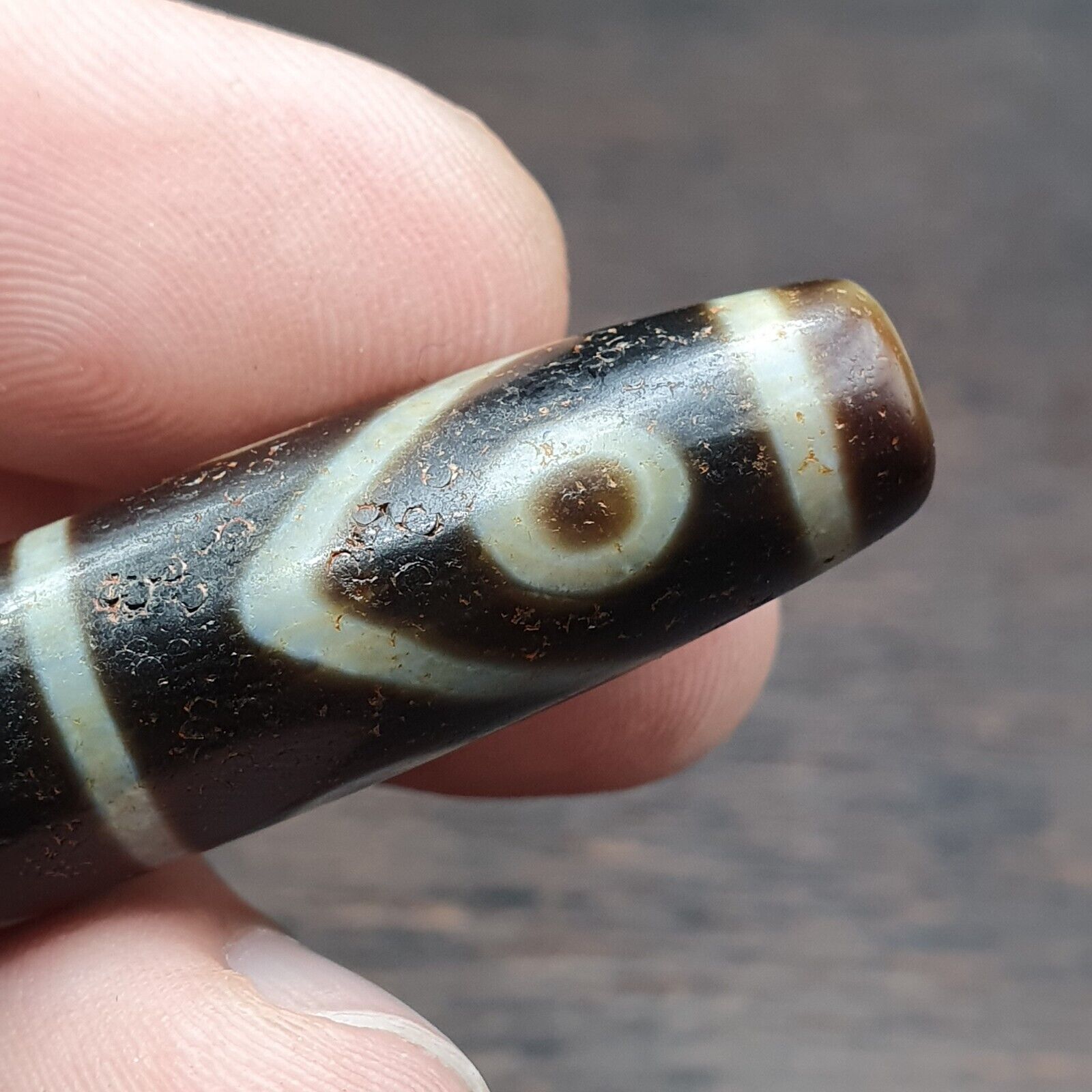 Himalayan Tibetan 8 eyes Agate Dzi Bead Amulet Smooth Skin Bead OTB-29F2