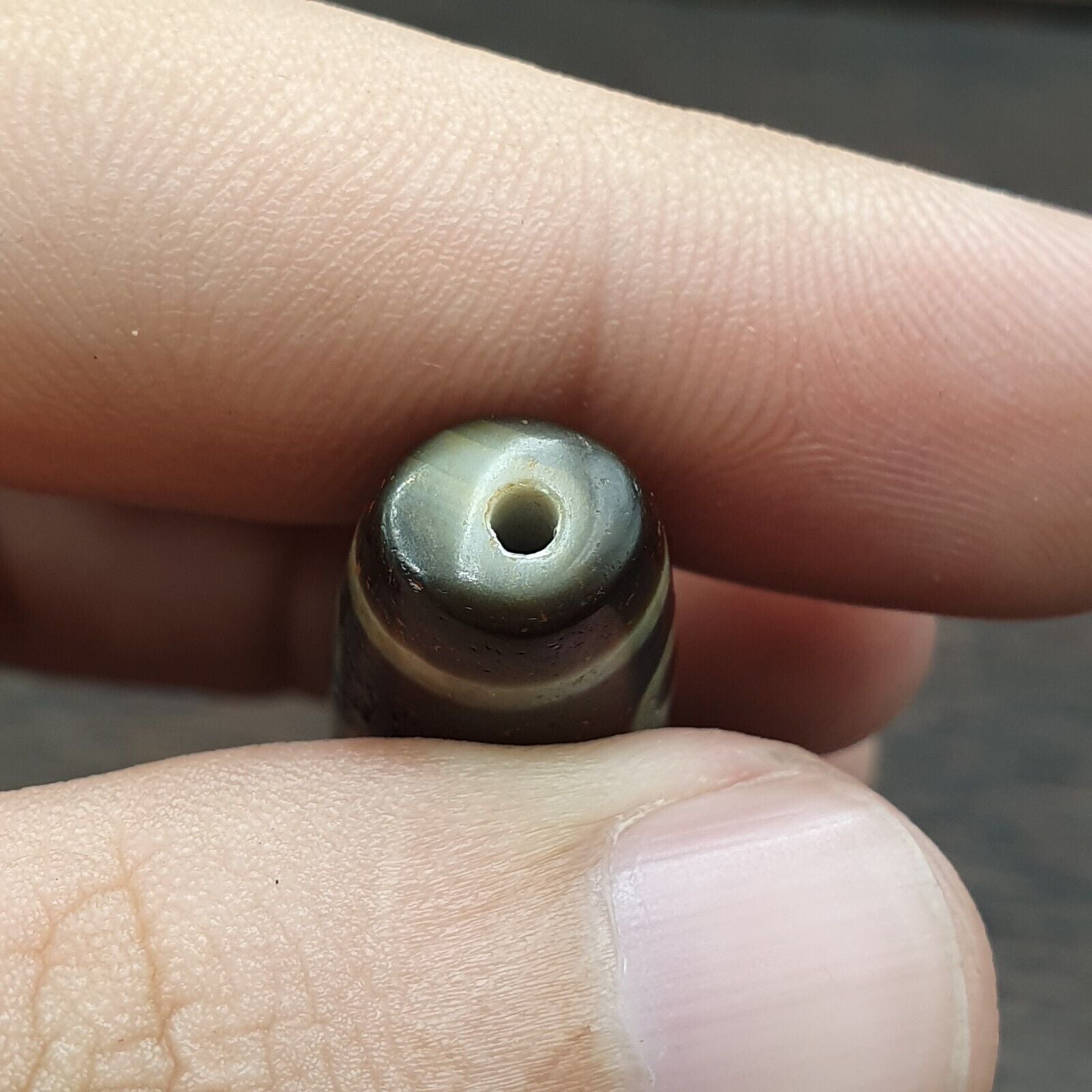 Himalayan Tibetan 8 eyes Agate Dzi Bead Amulet Smooth Skin Bead OTB-29F2