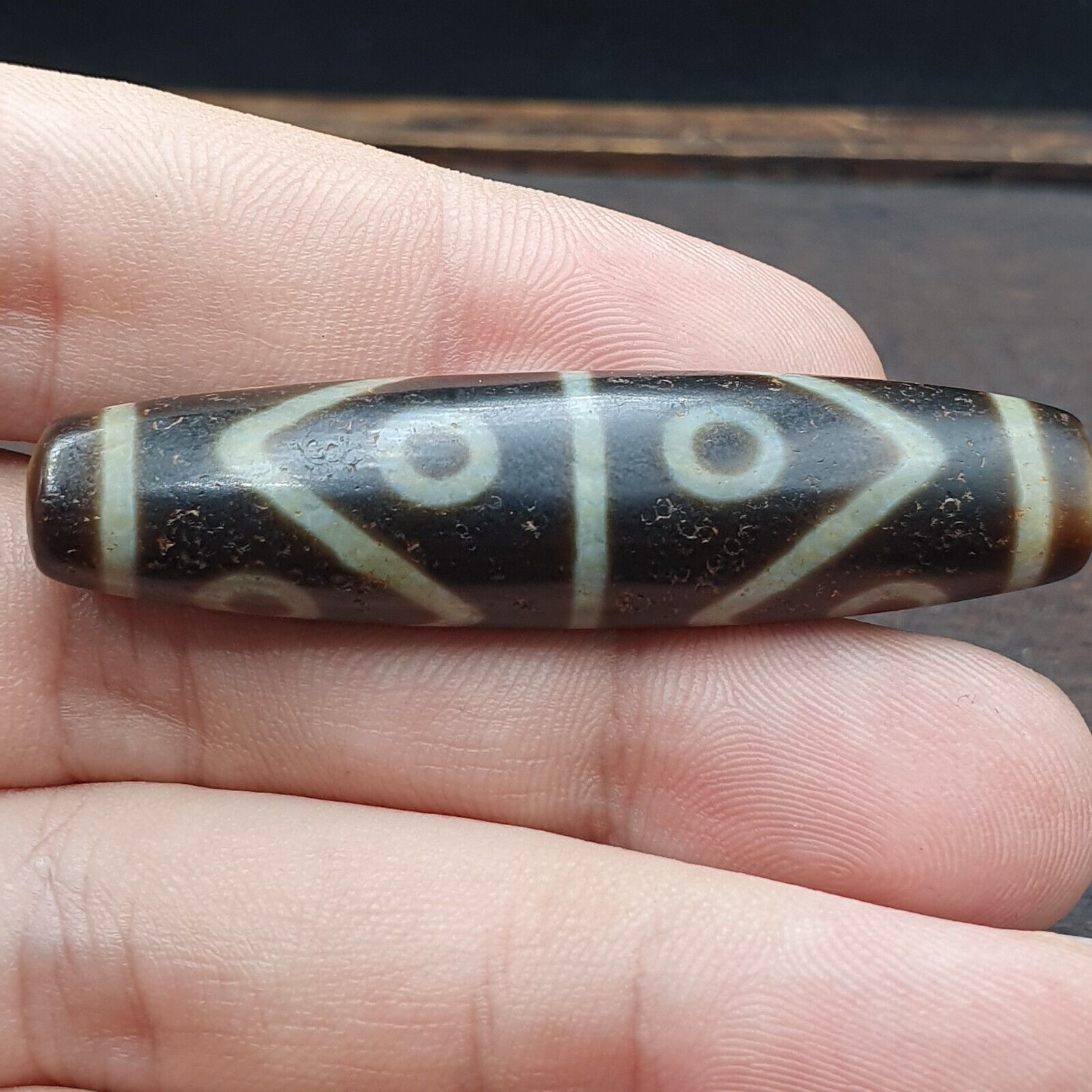 Himalayan Tibetan 8 eyes Agate Dzi Bead Amulet Smooth Skin Bead OTB-29F2