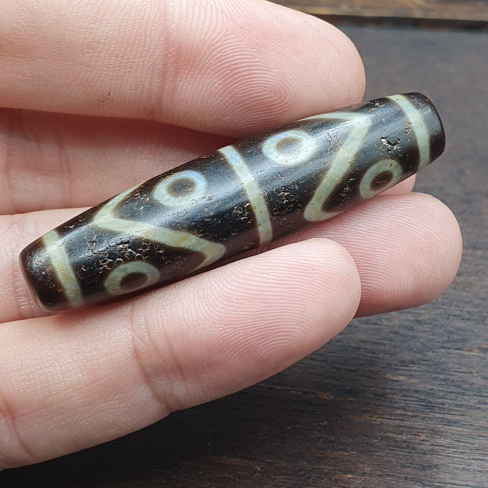 Himalayan Tibetan 8 eyes Agate Dzi Bead Amulet Smooth Skin Bead OTB-29F2