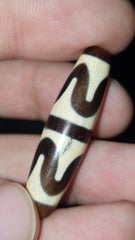 Old Himalayan Indo Tibetan Agate DZI Bead Tigerteeth pattern