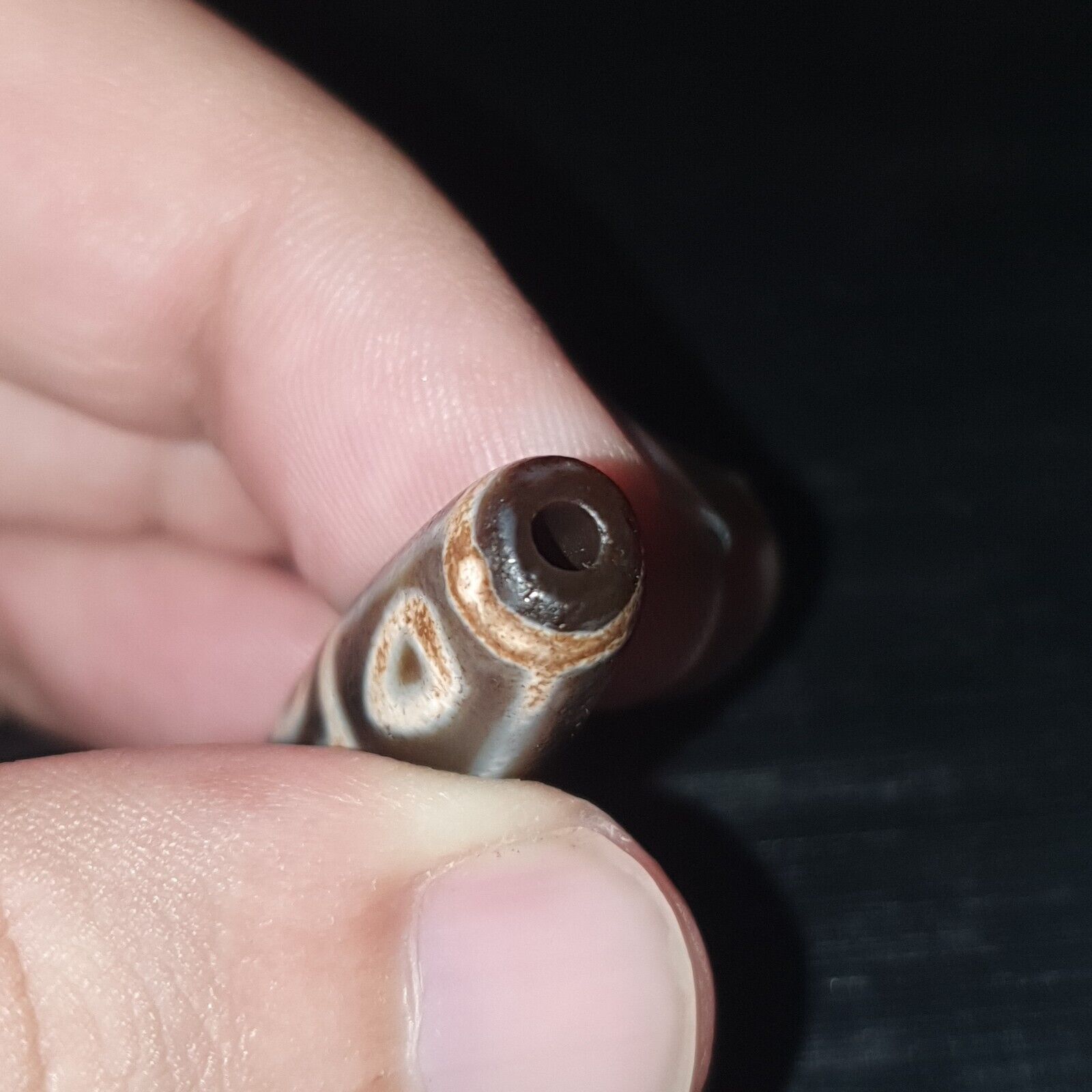 Vintage Old Himalayan Indo Tibetan 9 Eyes Agate Beads Unique pattern