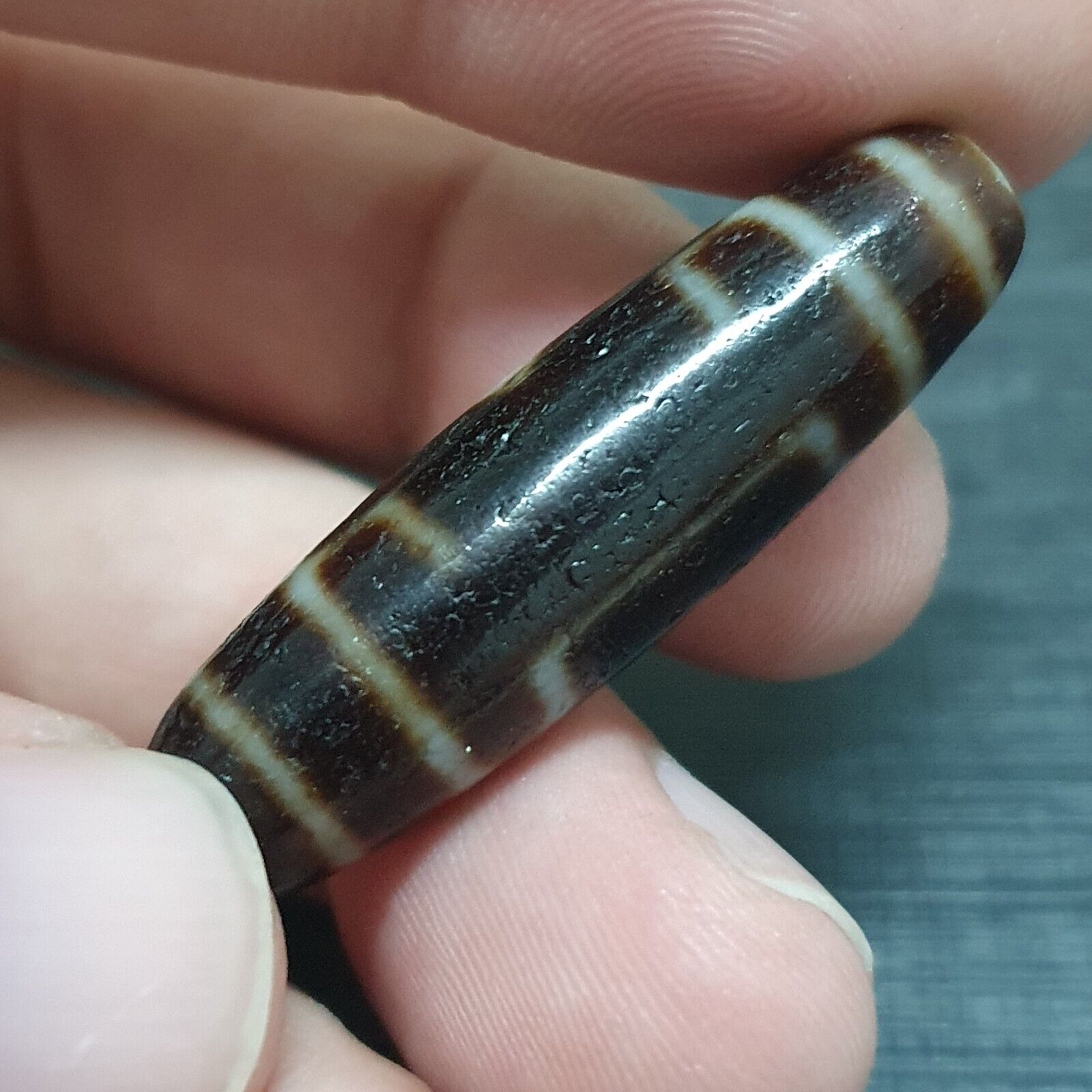 High Quality 2 Diamond Eyes Old Himalayan Indo Tibetan Agate DZI Bead