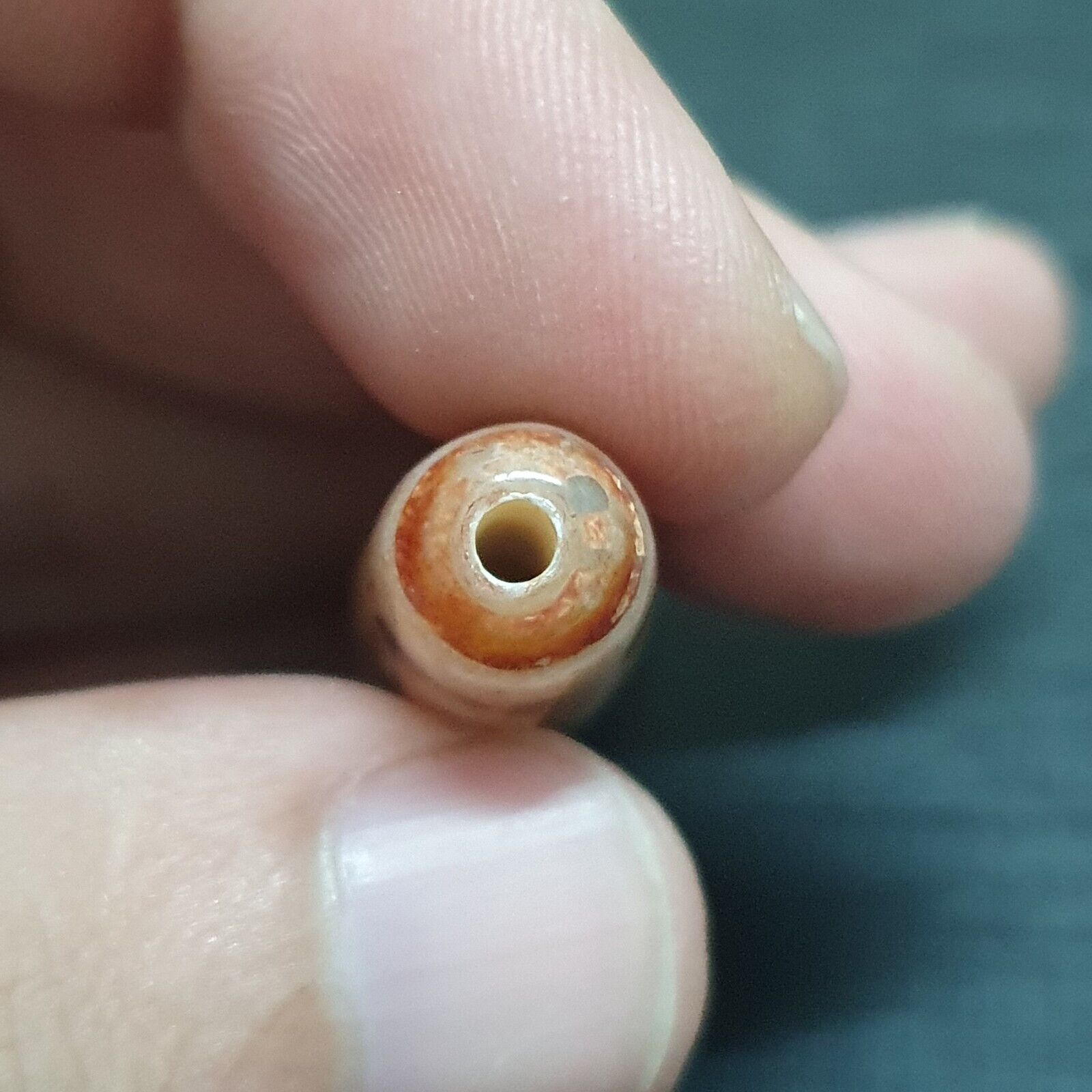 Rusted Vintage Old Himalayan Indo Tibetan 9 Eyes Agate Bead Unique pattern