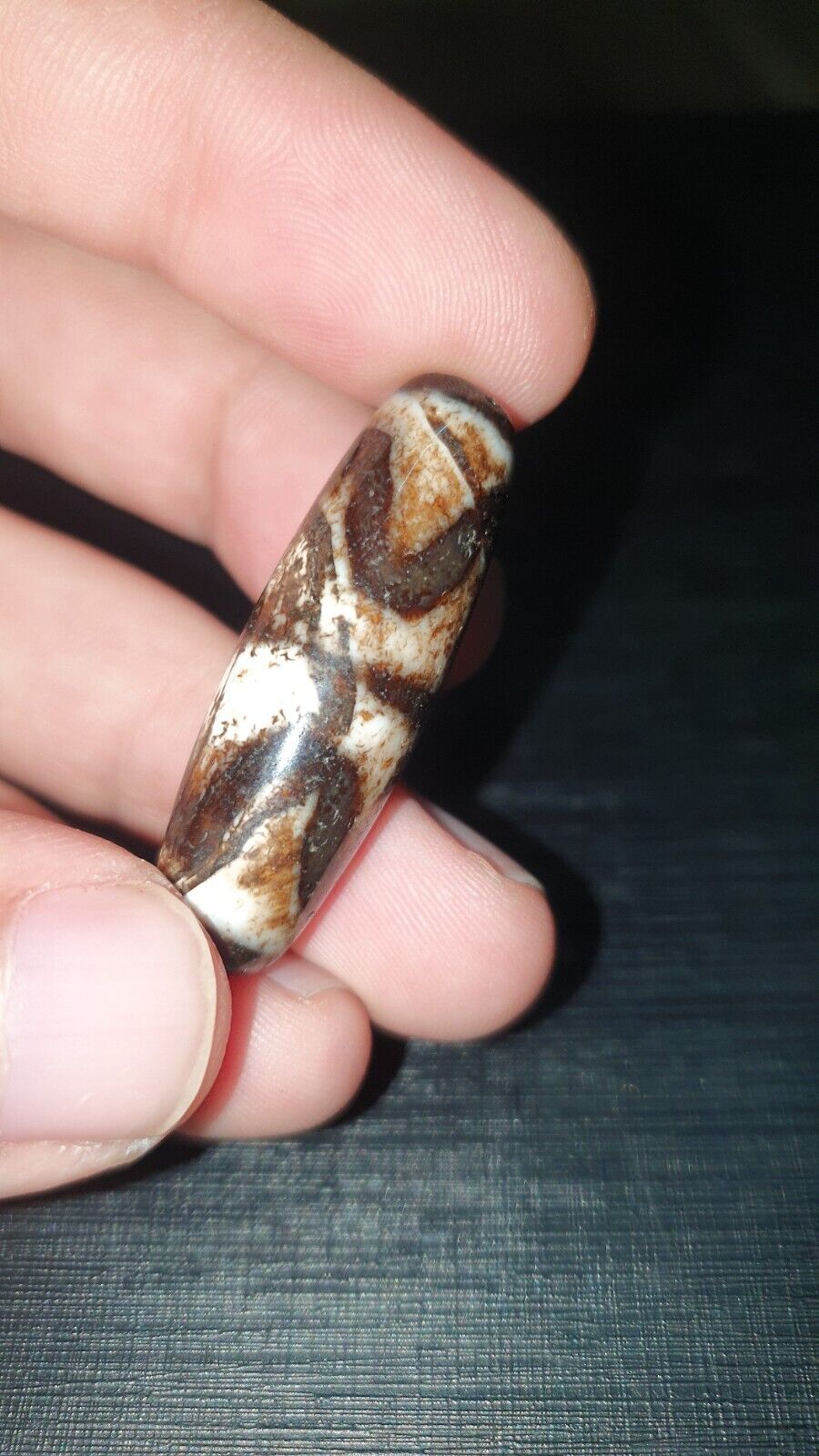 RUSTED Old Himalayan Indo Tibetan Agate DZI Bead Unique pattern