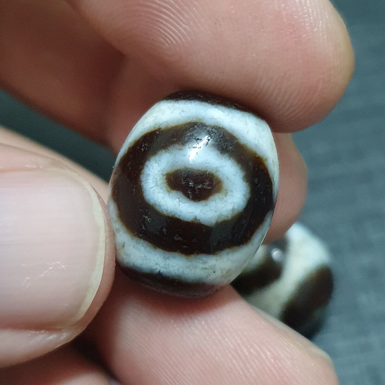 Lot 2 Beads Indo Tibetan 3 eyes Pattern Agate Dzi Amulet Beads