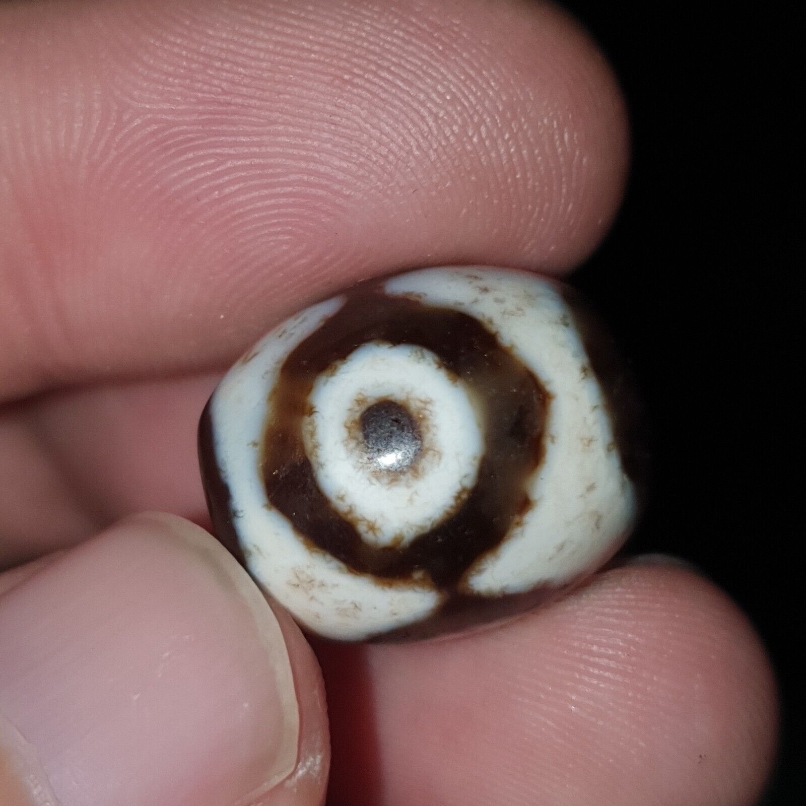 Lot 2 Beads Indo Tibetan 3 eyes Pattern Agate Dzi Amulet Beads