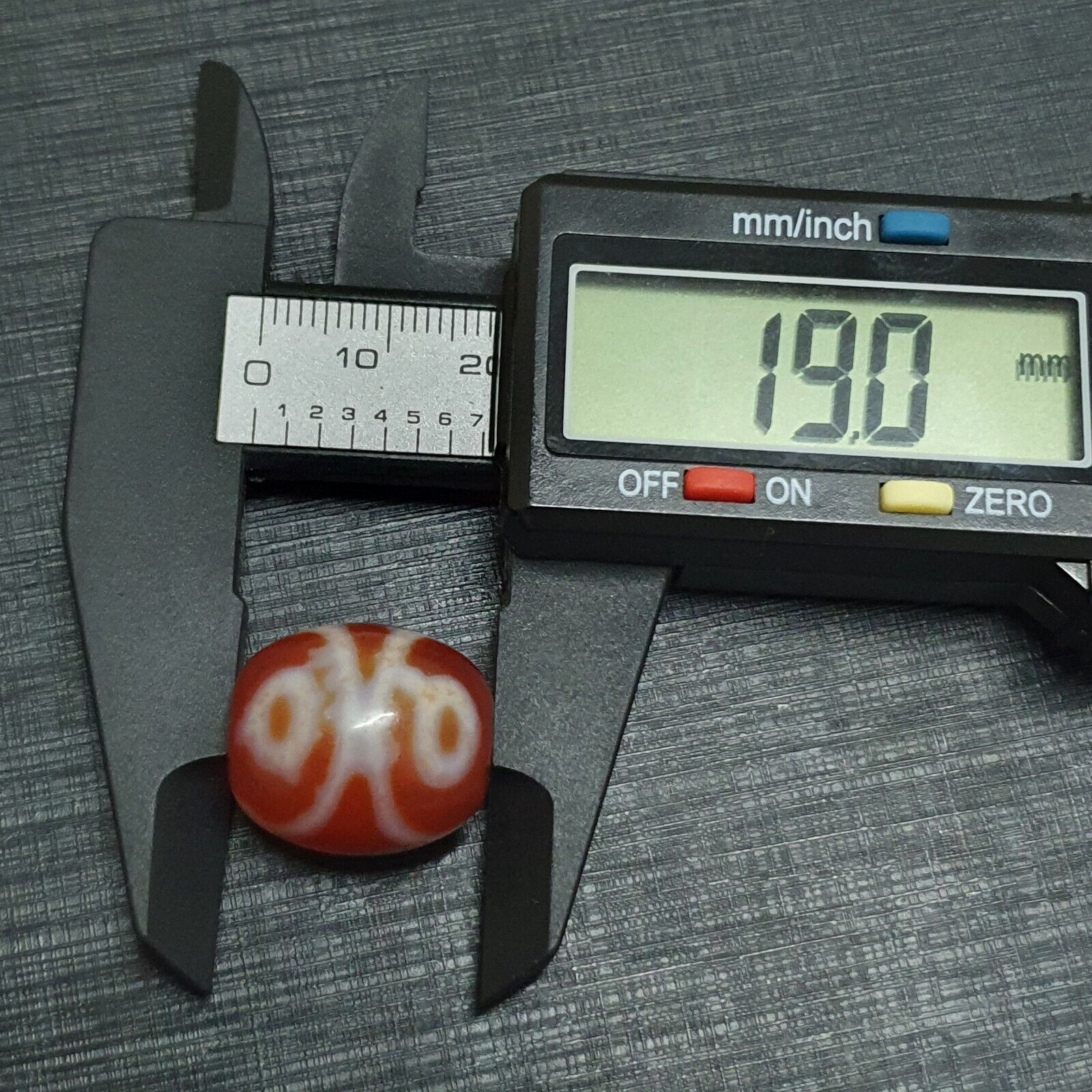 Himalayan Indo Tibetan Red Agate Dzi Amulet Bead OTB-2