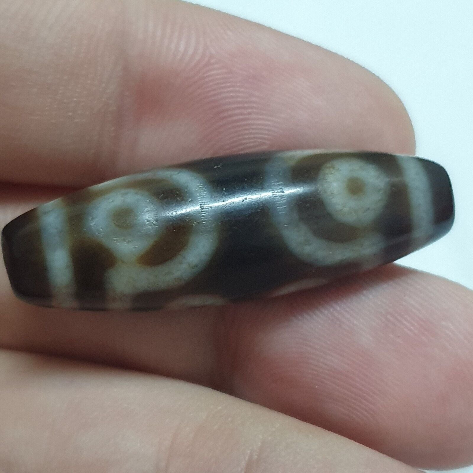 Vintage Old Himalayan Indo Tibetan 7 Eyes Agate Beads Unique pattern
